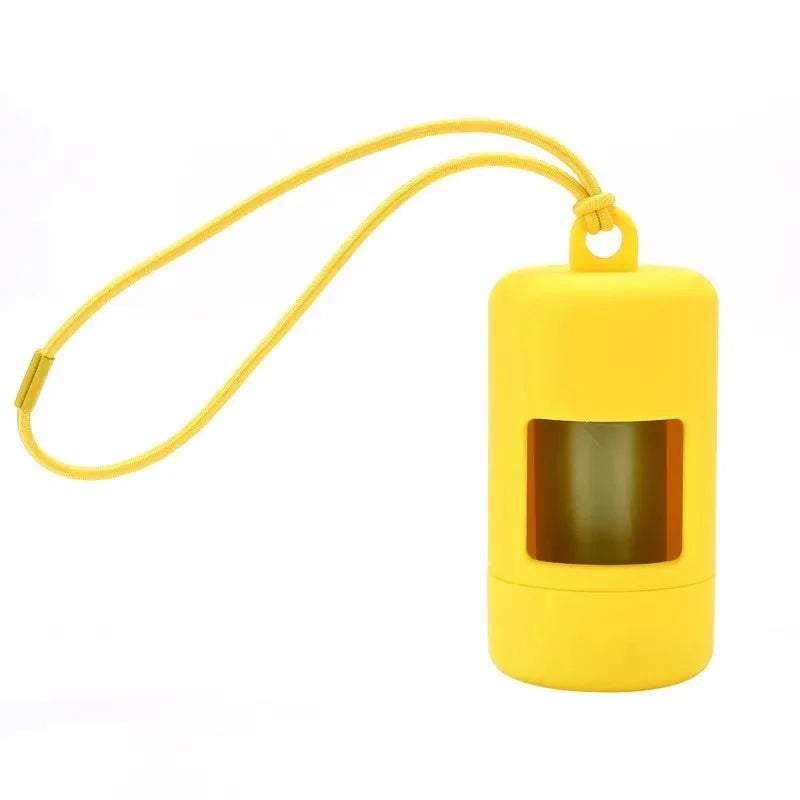Porte-sacs élégant pour chien, compact et rechargeable, idéal pour les promenades quotidiennes.